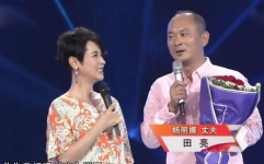 娱乐吃瓜君选秀明星,娱乐吃瓜君带你揭秘娱乐圈的璀璨星途