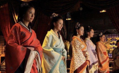 三妻四妾完整版播放,揭秘古代豪门家族的权谋与情感纠葛